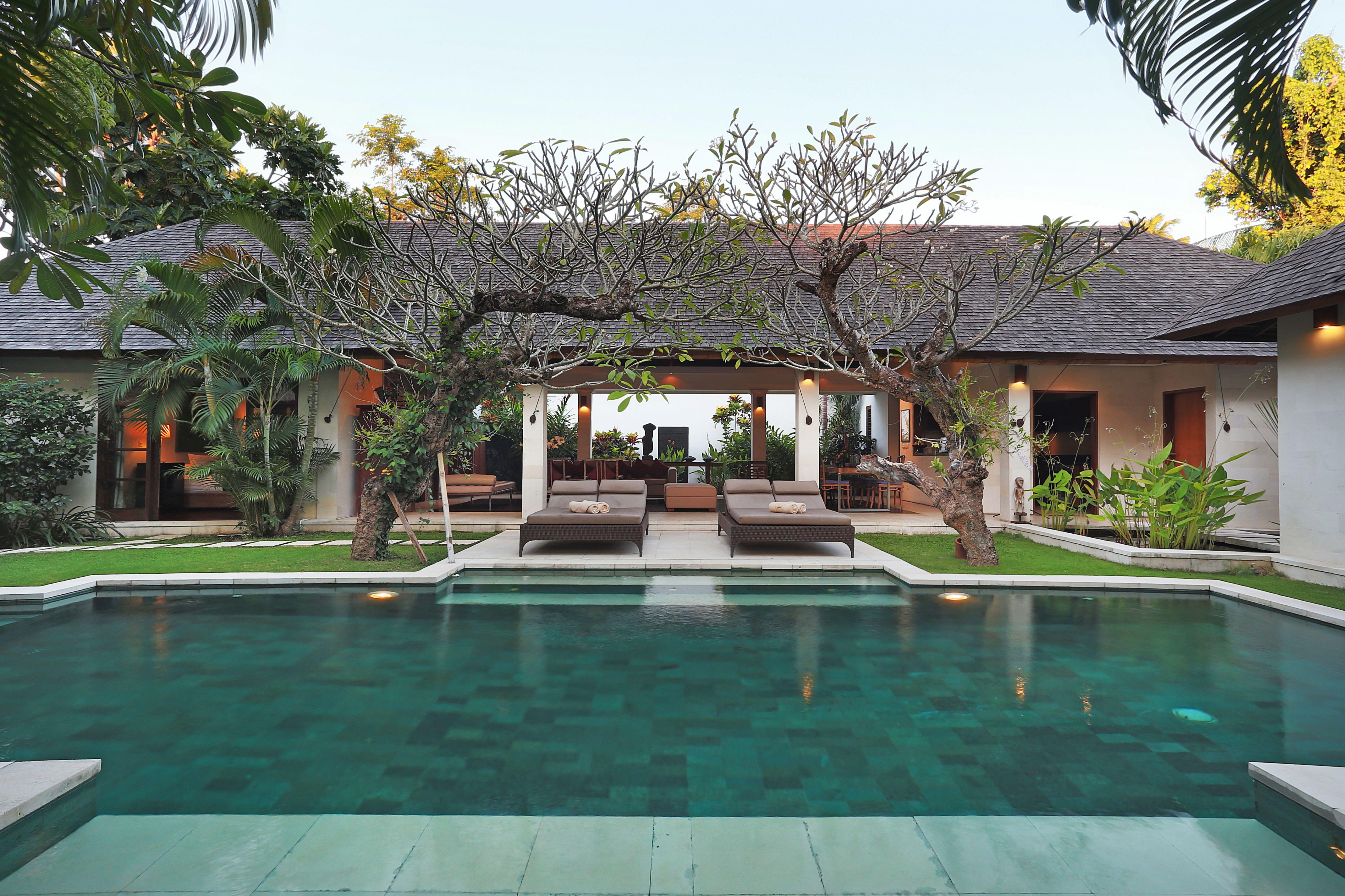 Villa Bali Asri Seminyak  Exterior photo